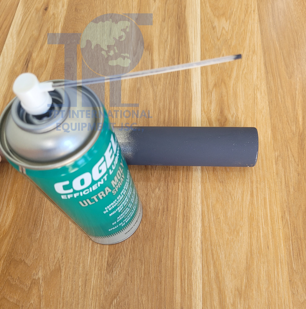 ULTRA MOLY DRY XIT BOI TRON KHO MOS2